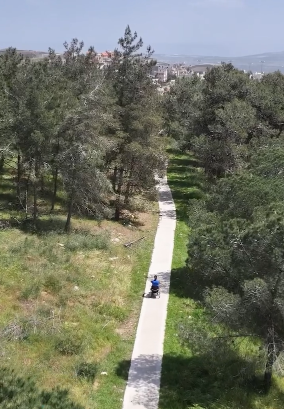 צפו: המלצה לטיול נגיש בצפון – פארק האירוס, הר יונה