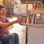 סדרת המדריכים: כל מה שרציתם לדעת על נגישות בעגלות קפה ופודטראק